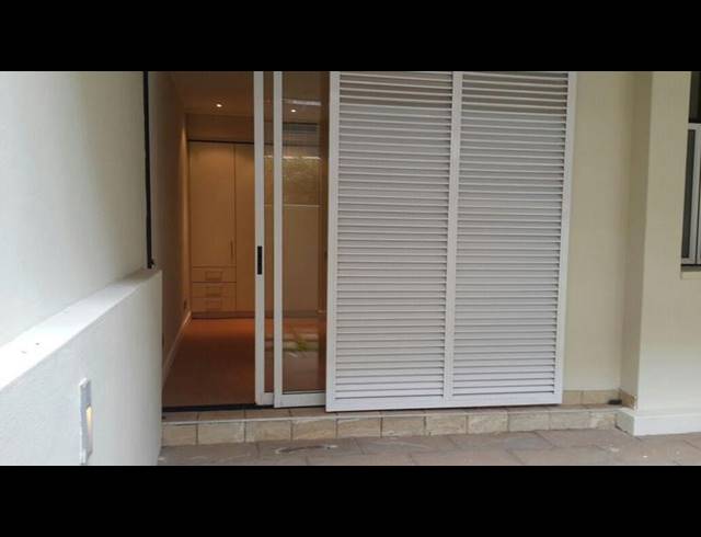 1 BEDROOM APARTMENT FOR SALE IN UMHLANGA RIDGE